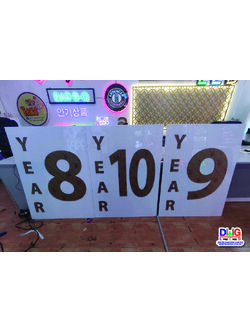 ป้ายตัวอักษรอะคริลิคติดลงพื้นอะคริลิค