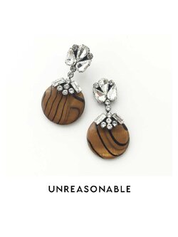 ต่างหู Drop สีน้ำตาล ต่างหูคลิป ต่างหูก้านเงินแท้ สวยใส่สบาย UA0720-04 Unreasonable Accessories