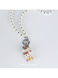 สร้อยคอมุกแก้วสลับหินสีน้ำเงินเข้ม 8 mm. HACIPUPU POP BEAN Popmart UA1006-01 Unreasonable Accessories