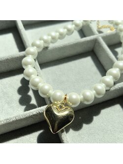 สร้อยคอมุกแก้ว ขนาด 14 mm. จี้หัวใจสีทอง UA0874-02 Unreasonable Accessories