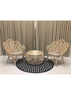 ชุดเก้าอี้หวายแท้ลายดอกไม้ เก้าอี้ 2 โต๊ะ 1 ไม่รวมเบาะ