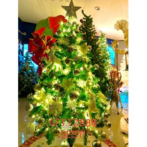 เลือกซื้อผ้าคลุมฐานต้นคริสต์มาส