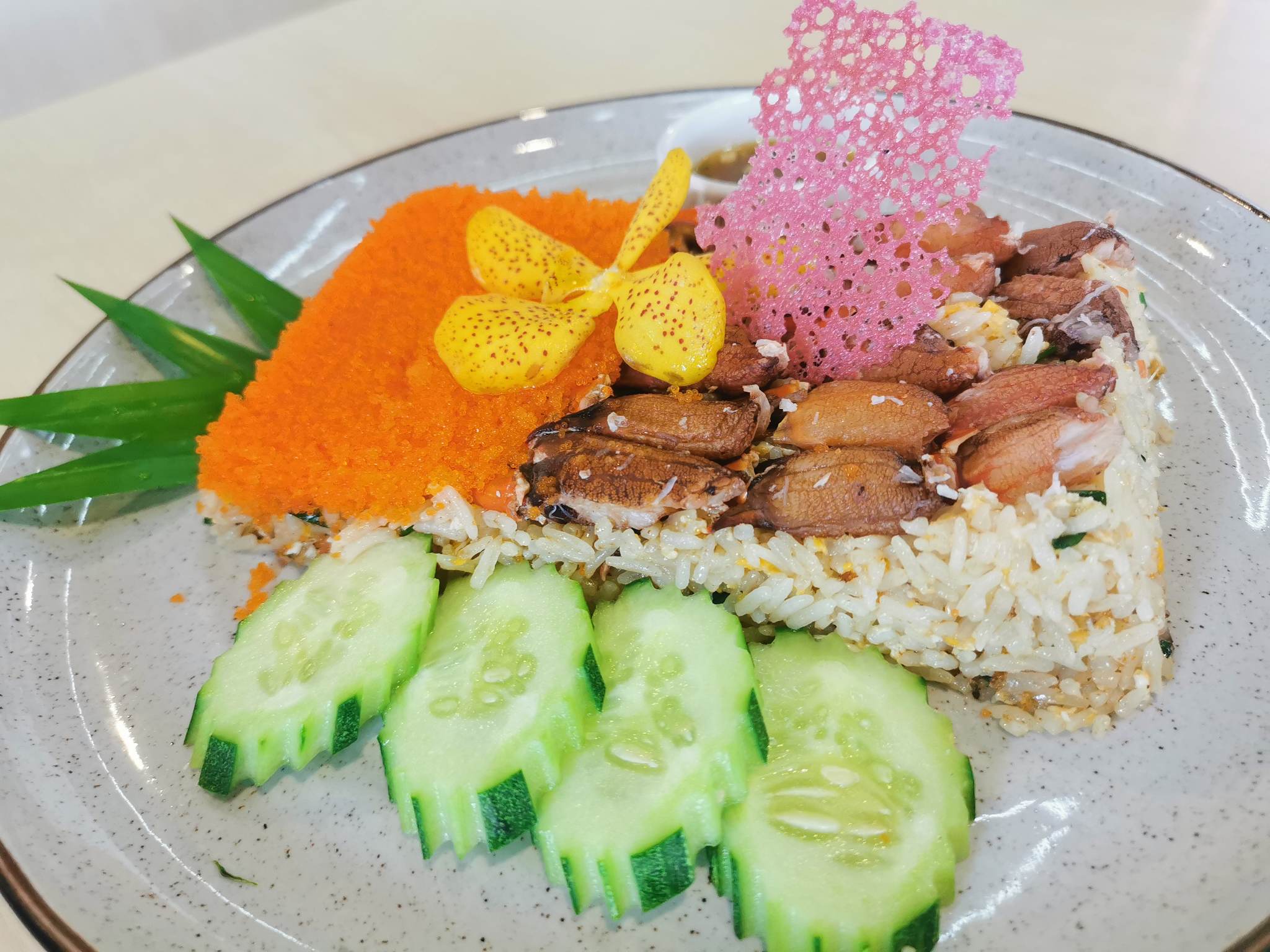ข้าวผัดก้ามปูหน้าไข่กุ้ง CRAB CLAW FRIED RICE WIHT SHIMP ROE