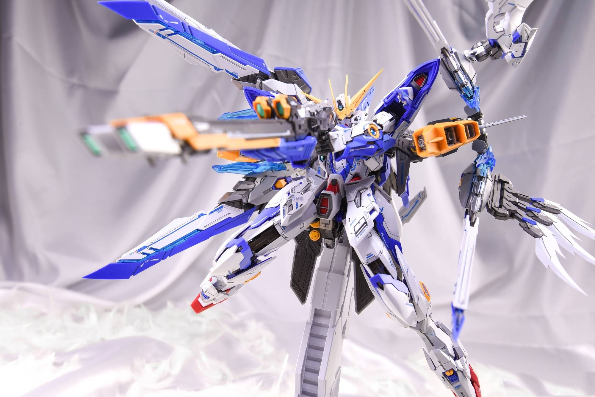 (MG) 1/100 BLUE FRAME WING CH-01[ZZA Model]