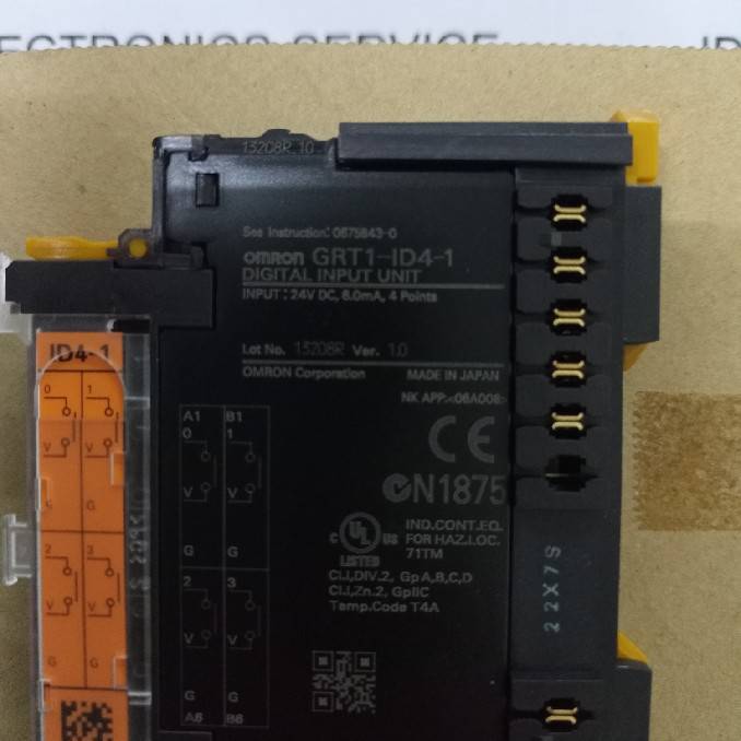 PLC " OMRON " MODEL : GRT1-ID4-1