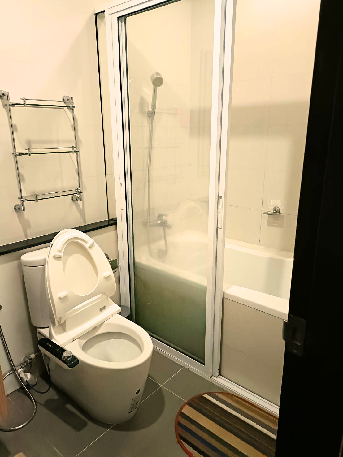 ขาย/เช่า คอนโด The Sky ศรีราชา ชั้น 11 ห้อง 1 bedroom 35.53 ตรม เฟอร์ครบ พร้อมเครื่องใช้ไฟฟ้า แอร์2เครื่อง ทีวี ตู้เย็น ไมโครเวฟ เครื่องทำน้ำอุ่น เครื่องซักผ้าฝาหน้า