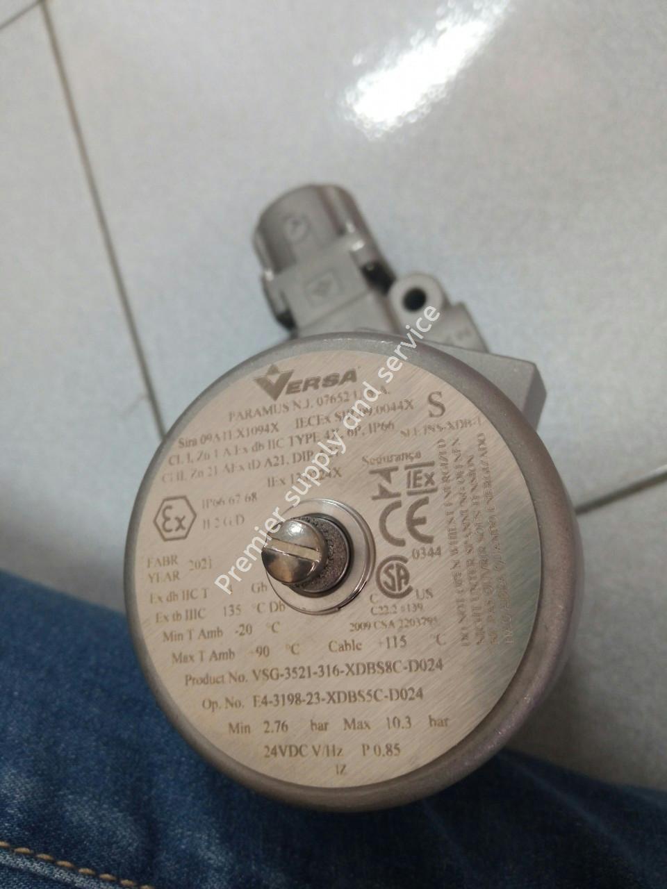 Versa Solenoid Valves VSG-3521-316-XDBS8C-D024