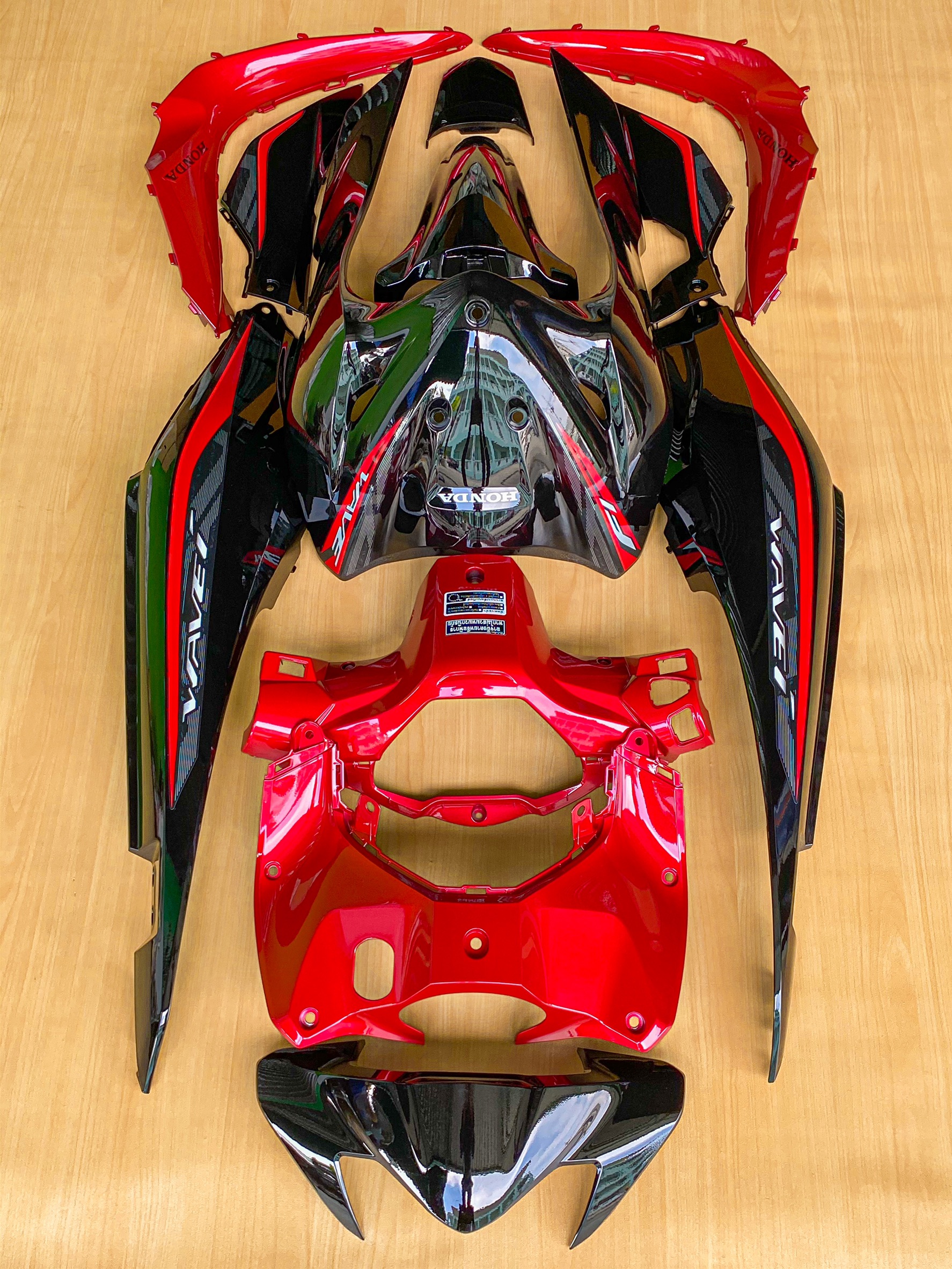 ชุดสี WAVE110i 2019-2020 ดำแดง 13 ชิ้น 4 กก.