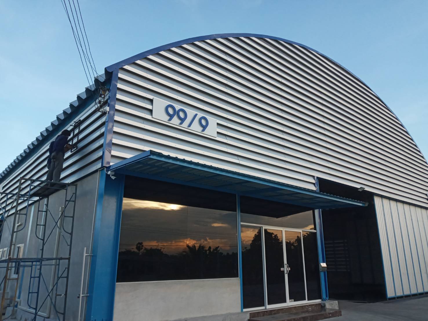 #ป้ายอักษรซิงค์ไฟออกหลัง #อักษรสแตนเลสแฮร์ไลน์ไฟออกหลัง