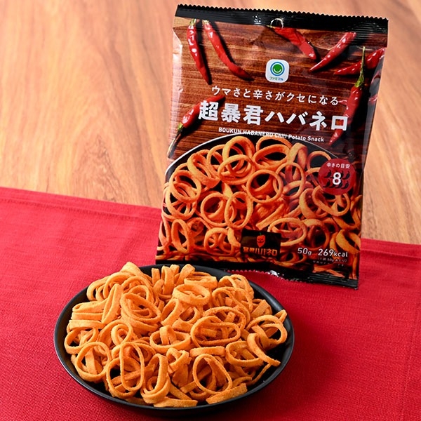 ขนม family mart ญี่ปุ่น boukin habanero chili potato snack 超暴君ハバネロ 50 g