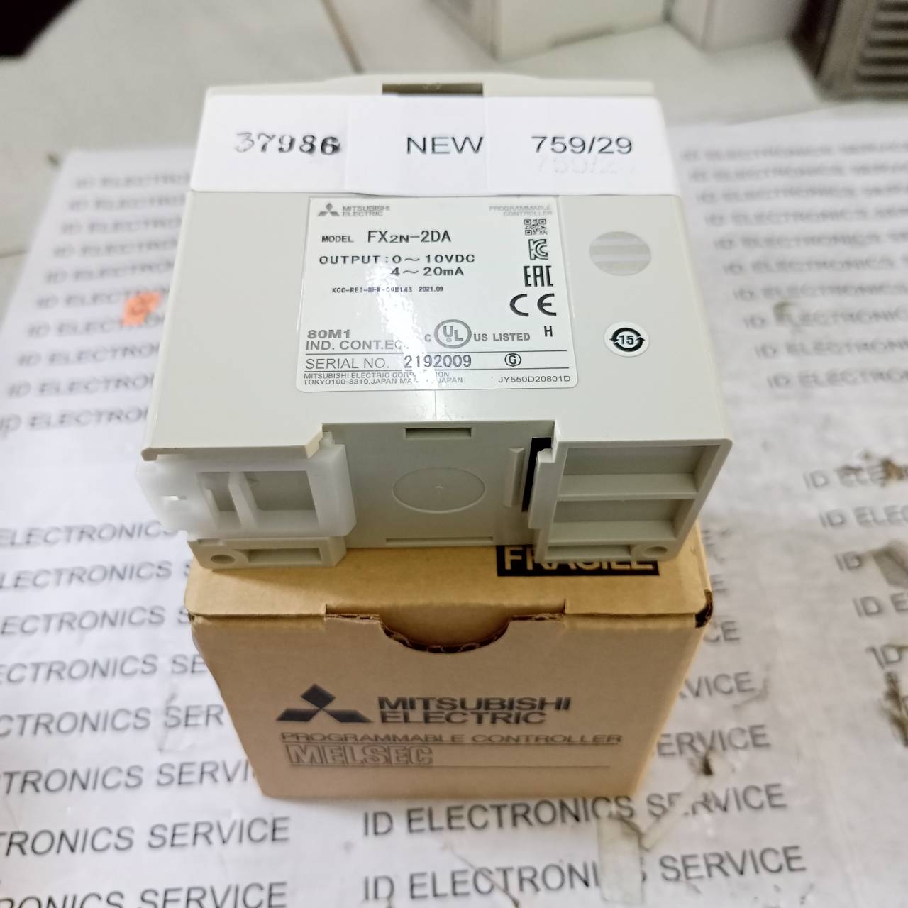 PLC " MITSUBISHI " MODEL : FX2N-2DA