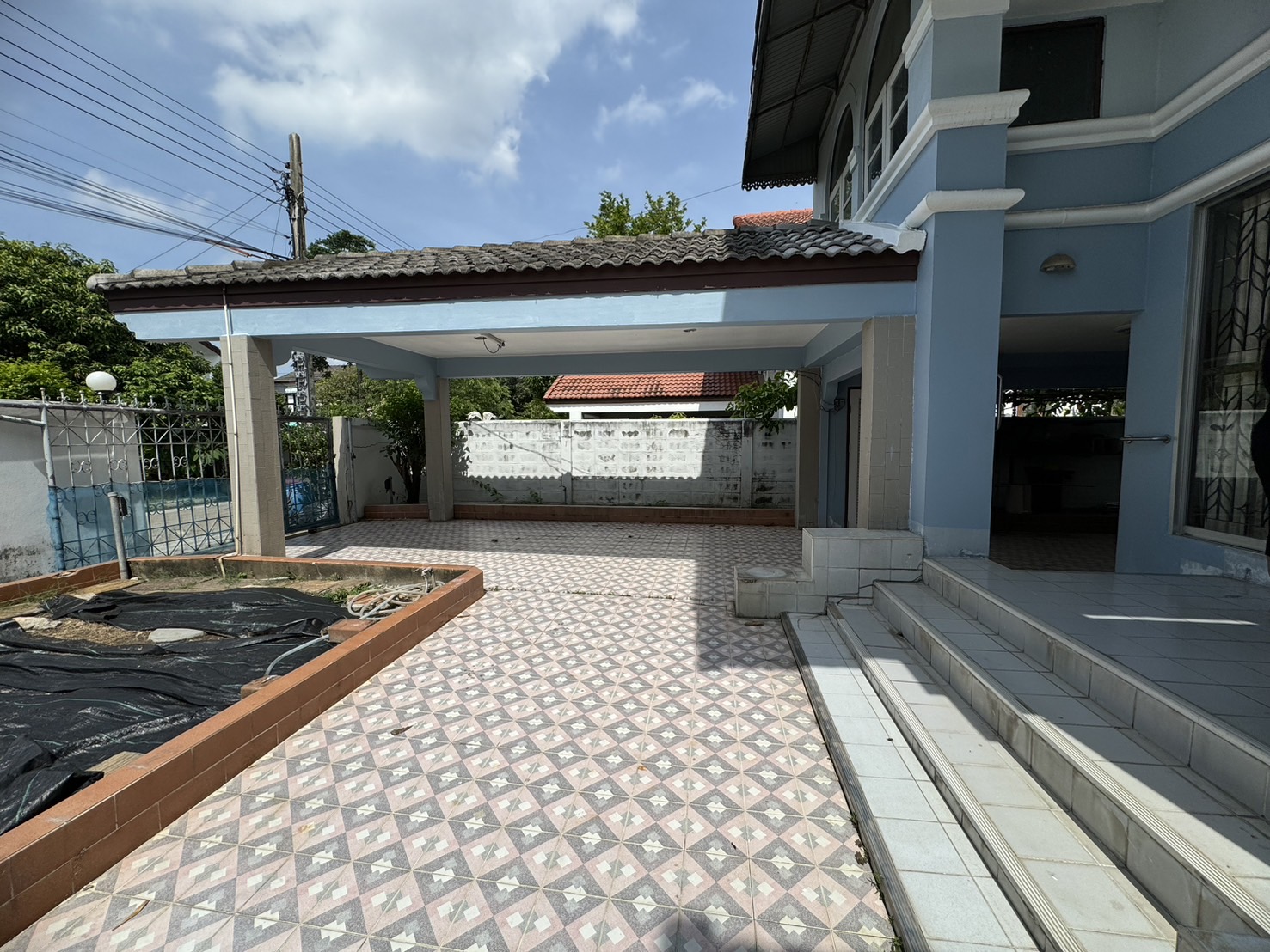 ขายบ้านเดี่ยวหมู่บ้านเมืองทองการ์เด้น พัฒนาการ 65 (N.1054)