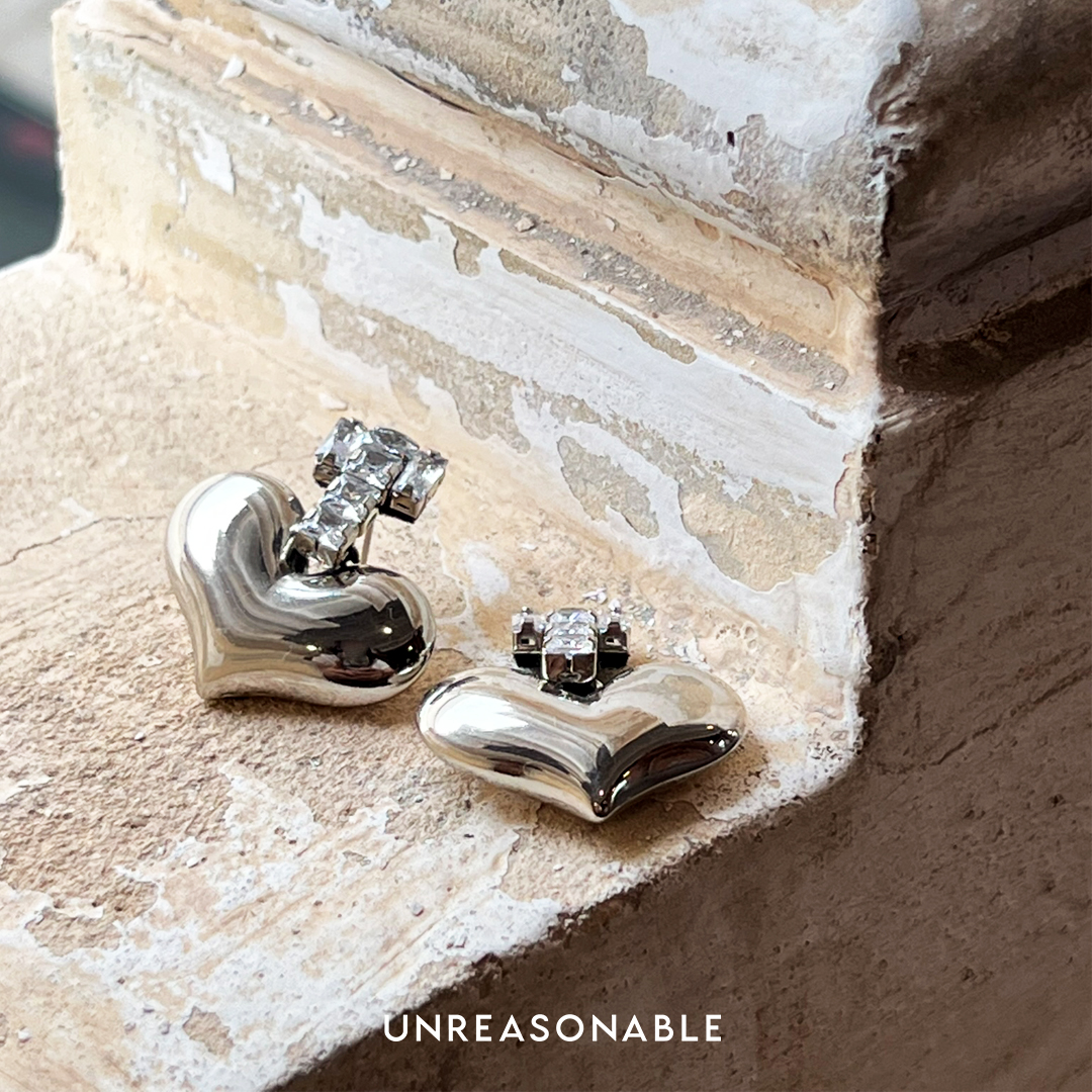 ต่างหูหัวใจสีเงิน Romance Heart earrings ต่างหูคลิป ต่างหูก้านเงินแท้ UA0908-01 Unreasonable Accessories