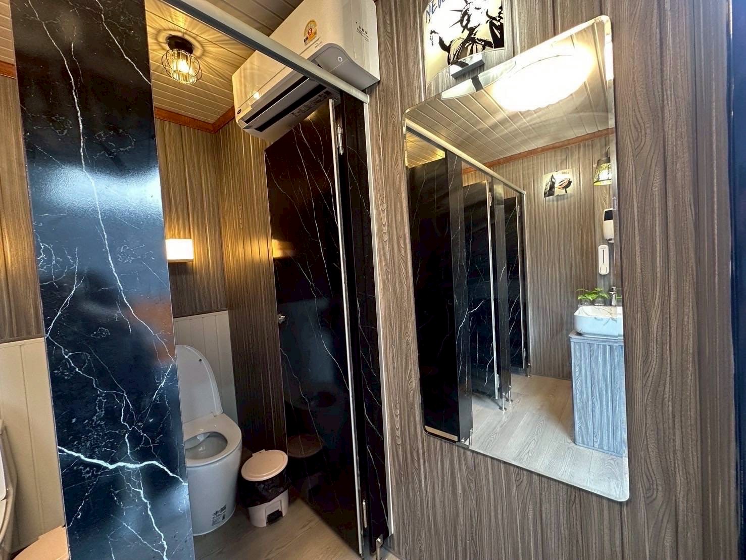 รถสุขาเคลื่อนที่เขตรองเมือง รถสุขาเคลื่อนที่เขตรองเมือง