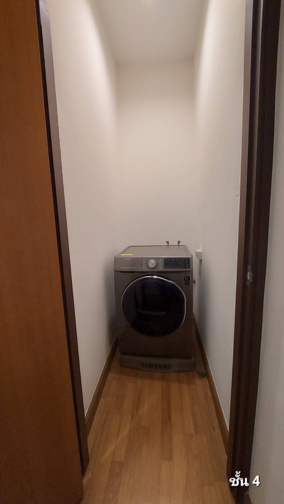 ให้เช่าโฮมออฟฟิศ 4 ชั้นในโครงการเอ็นเตอร์ไพรซ์พาร์ค บางนา-ตราด กม.5 บางพลี สมุทรปราการ (N.1442)