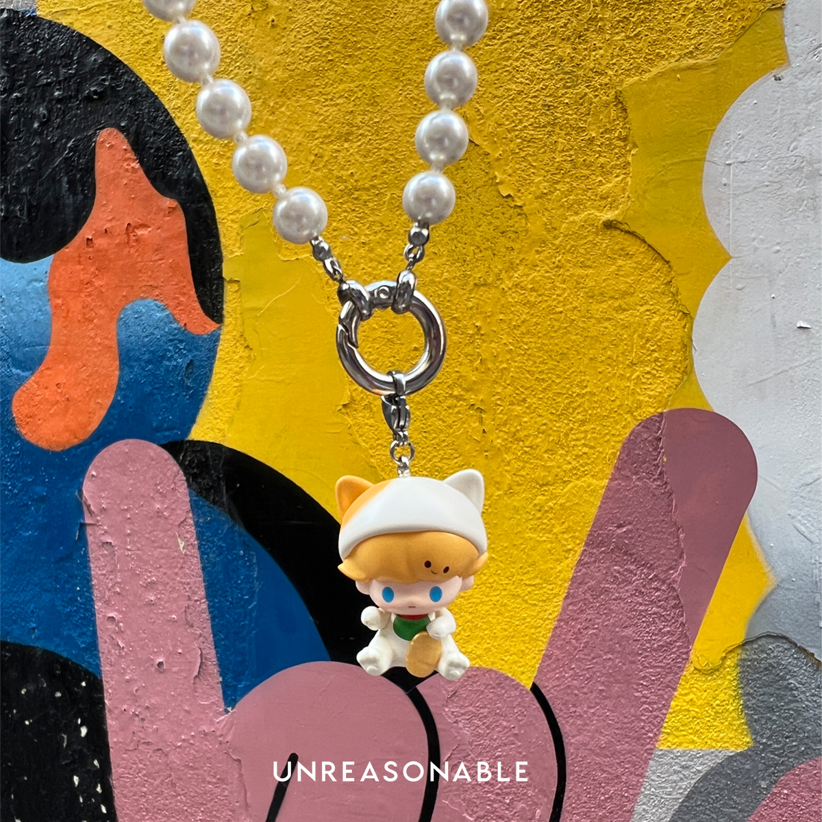 สร้อยคอมุกแก้ว 8 mm. POP BEAN พร้อมจี้ DIMOO UA1005-04 Unreasonable Accessories