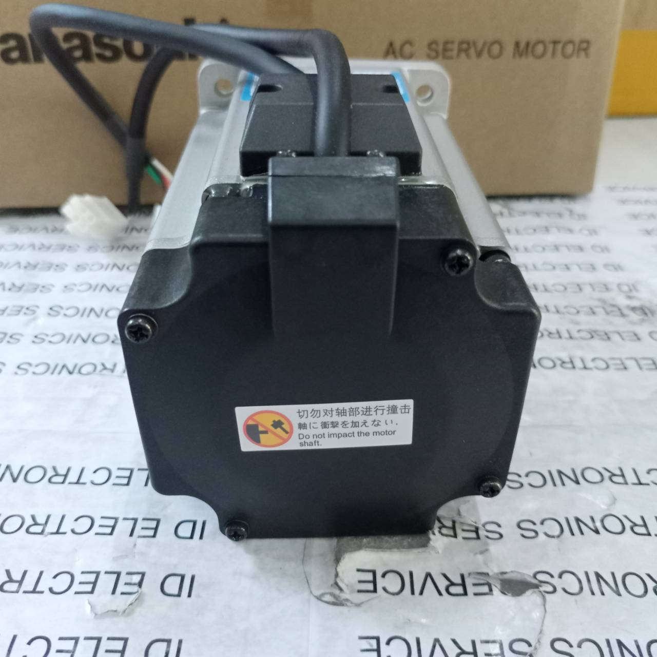 SERVO MOTOR " PANASONIC " MODEL : MHMJ082P1S