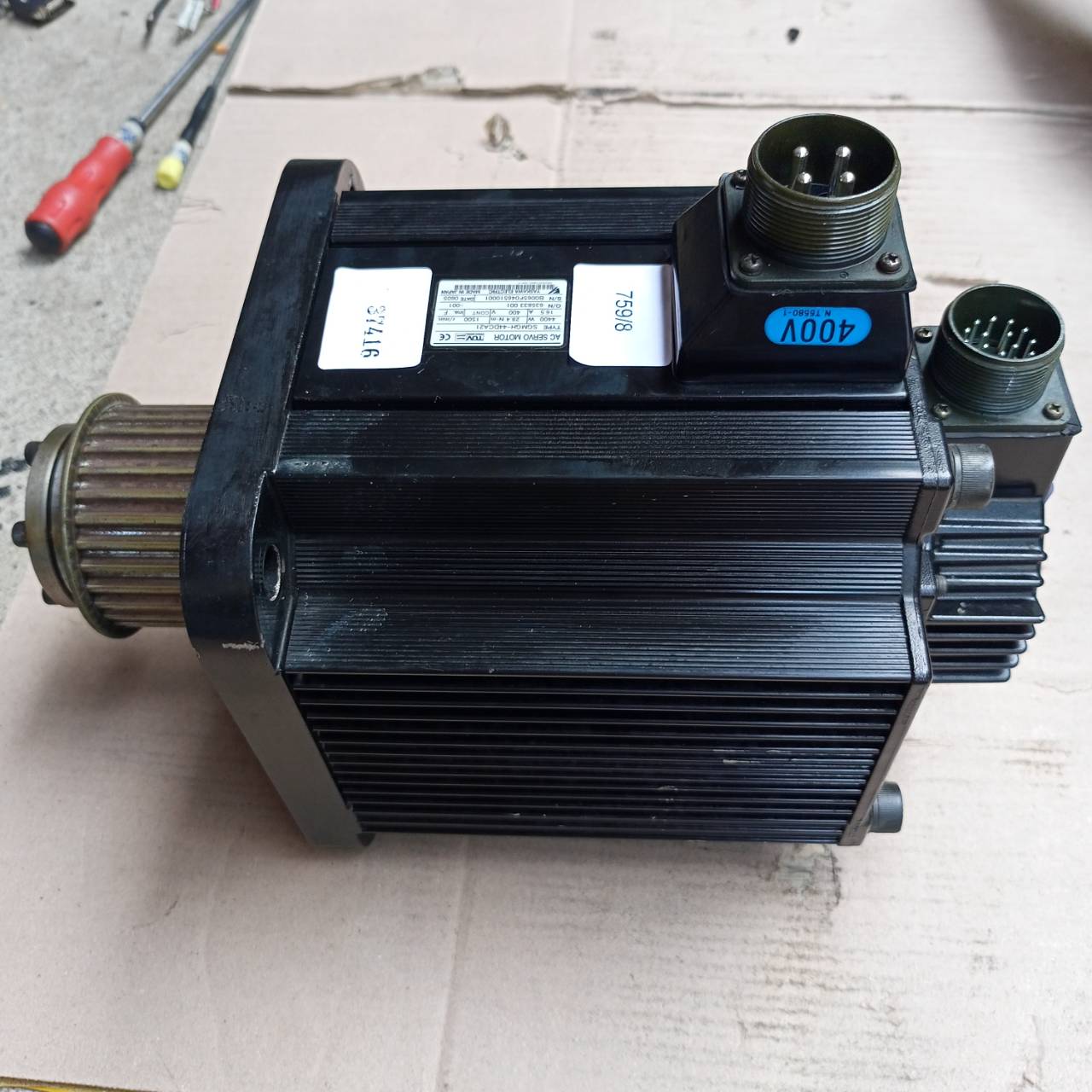 SGMGH-44DCA21 SERVO MOTOR "YASKAWA"