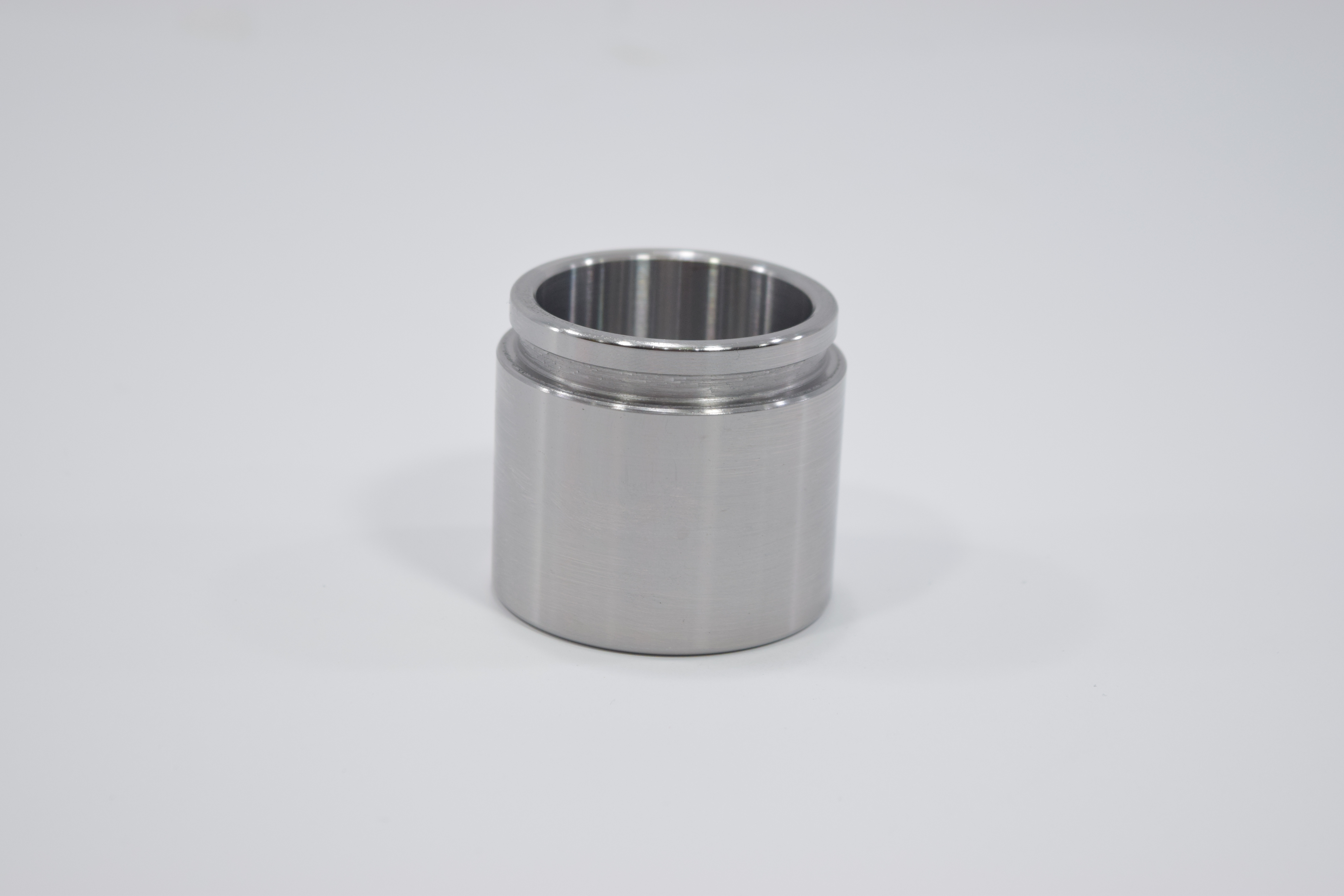 (ประกัน 6 เดือน) ลูกสูบดิสเบรค MITSUBISHI A.173 มิตซุบิชิ / 3PD-7130 / MB 134805 / ขนาด วงนอก 51.10 / สูง 46.20 (จำนวน 1 ชิ้น) (CALIPER PISTON)