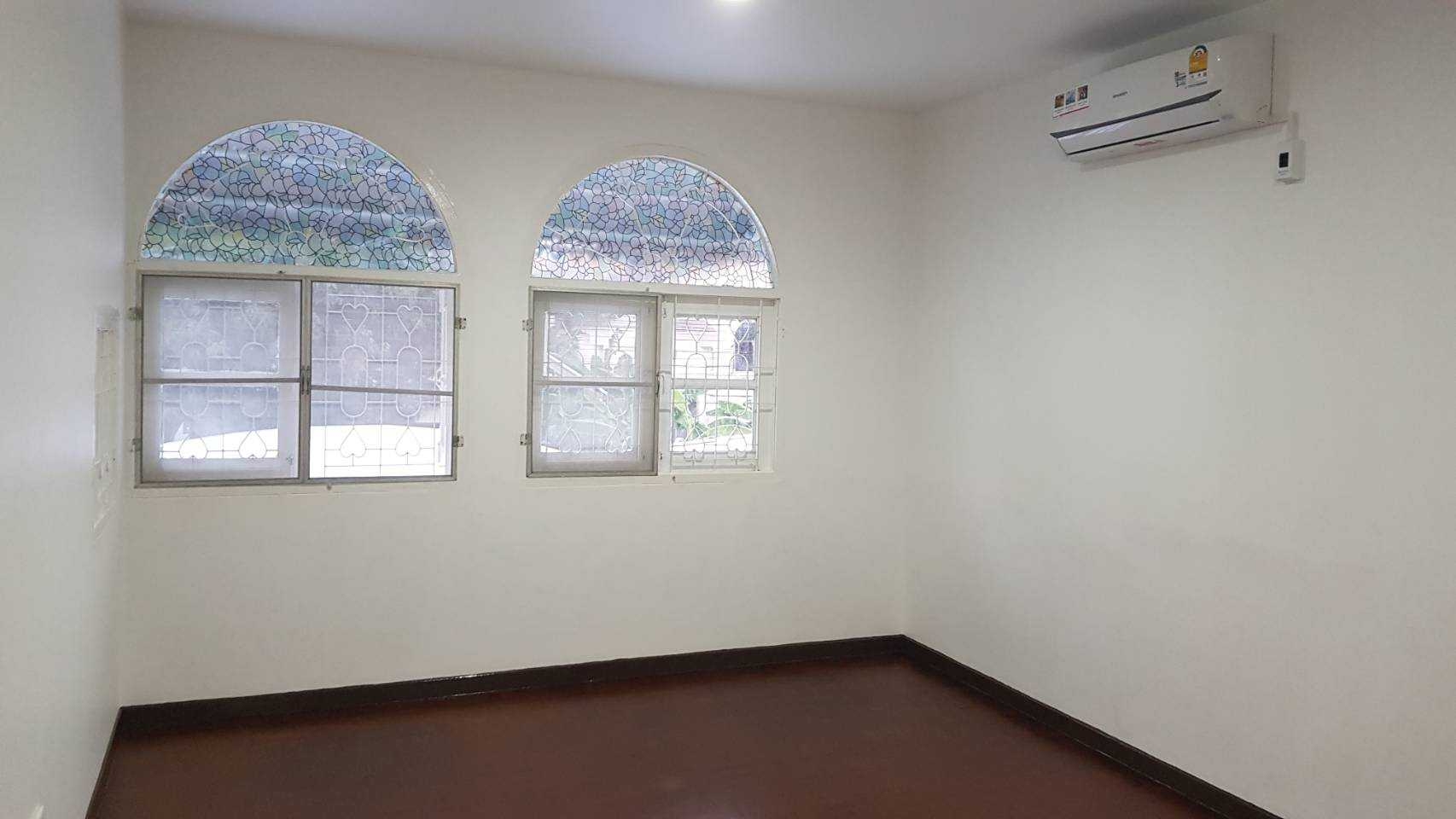 ขายบ้านเดี่ยวหมู่บ้านเมืองทองการ์เด้นซอยพัฒนาการ65 (N.1128)