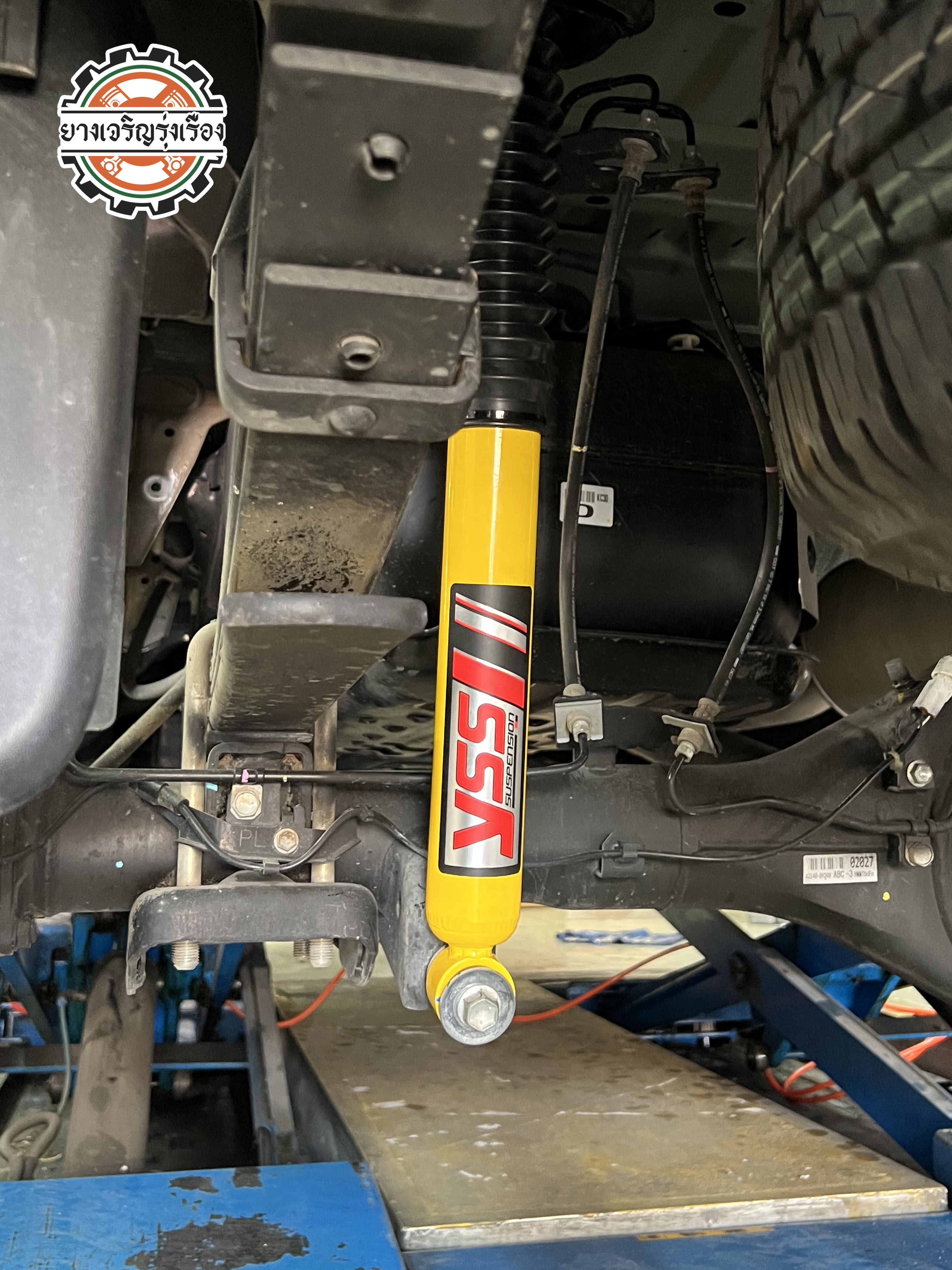 TOYOTA HILUX REVO Pre runner ลูกค้าเก่าติดใจโช๊คอัพ YSS ต้องการอัพเกรดช่วงล่างรถยนต์ให้นุ่ม ปลอดภัย เดินทางไกลสบาย เข้ารับบริการติดตั้งโช๊คอัพ พร้อมตั้งศูนย์ เนียน ครบ จบ TOYOTA HILUX REVO Pre runner ลูกค้าเก่าติดใจโช๊คอัพ YSS ต้องการอัพเกรดช่วงล่างรถยนต์ให้นุ่ม ปลอดภัย เดินทางไกลสบาย เข้ารับบริการติดตั้งโช๊คอัพ พร้อมตั้งศูนย์ เนียน ครบ จบ