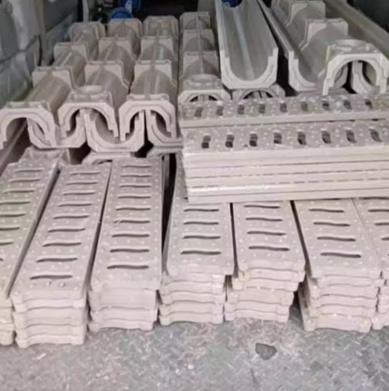 รางระบายน้ำเรซิ่น ขนาด 15 ซม. (พร้อมฝาปิด)