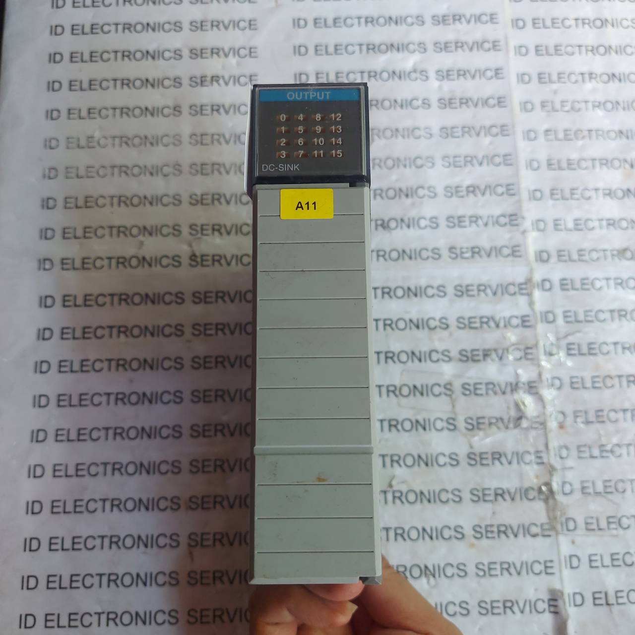 PLC "ALLEN-BRADLEY " MODEL : 1746-OV16