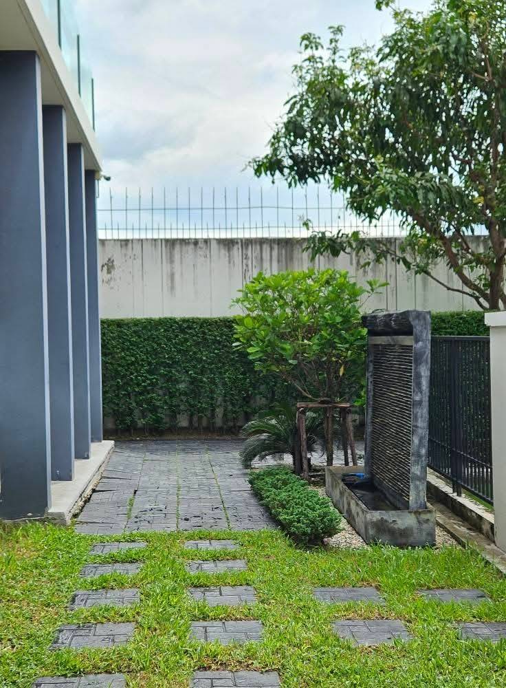 ขายบ้านเดี่ยว 𝟮 ชั้นหมู่บ้านเศรษฐสิริพัฒนาการ บ้านสวยพร้อมอยู่ (N.1565)