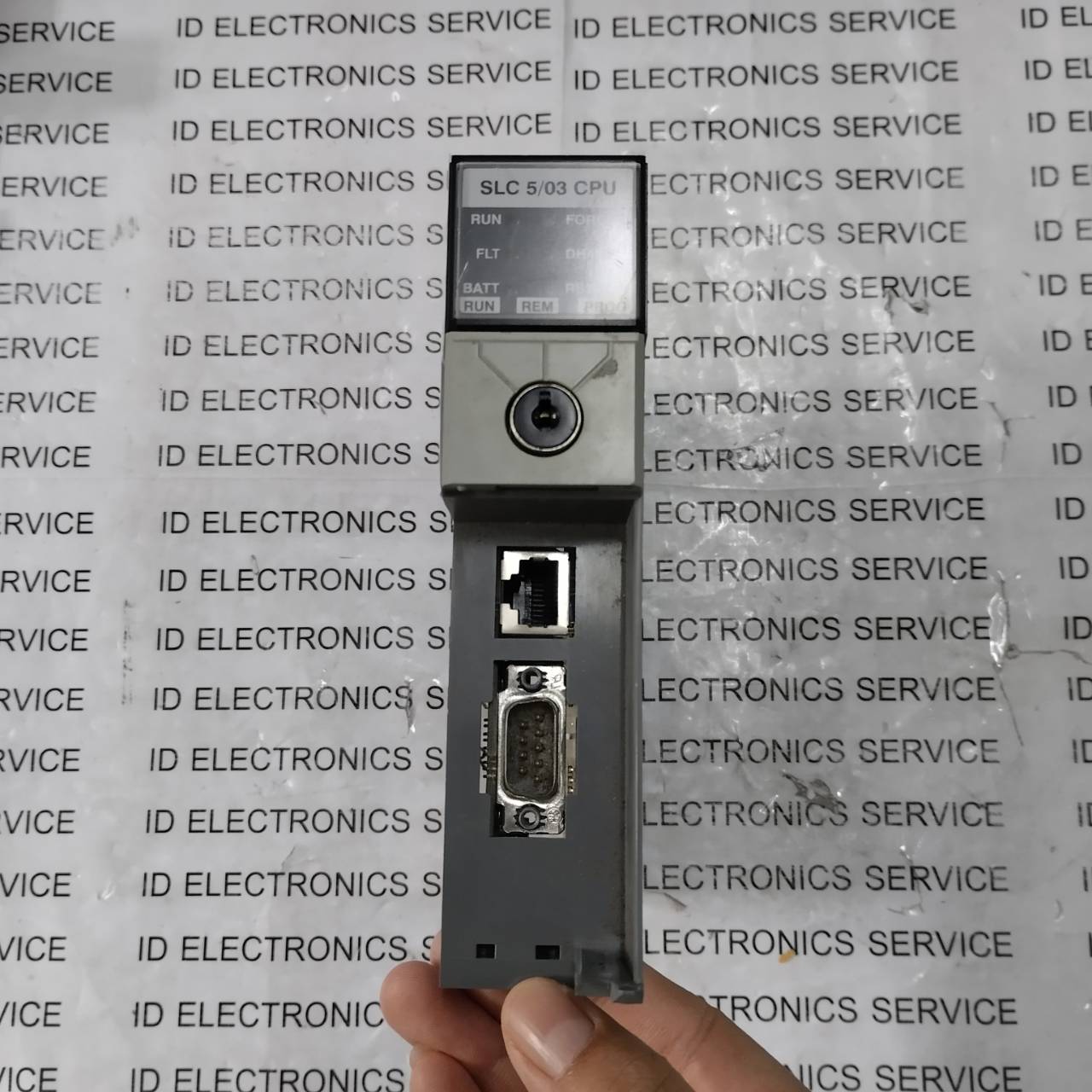 PLC " ALLEN-BRADLEY " MODEL : 1747-L532