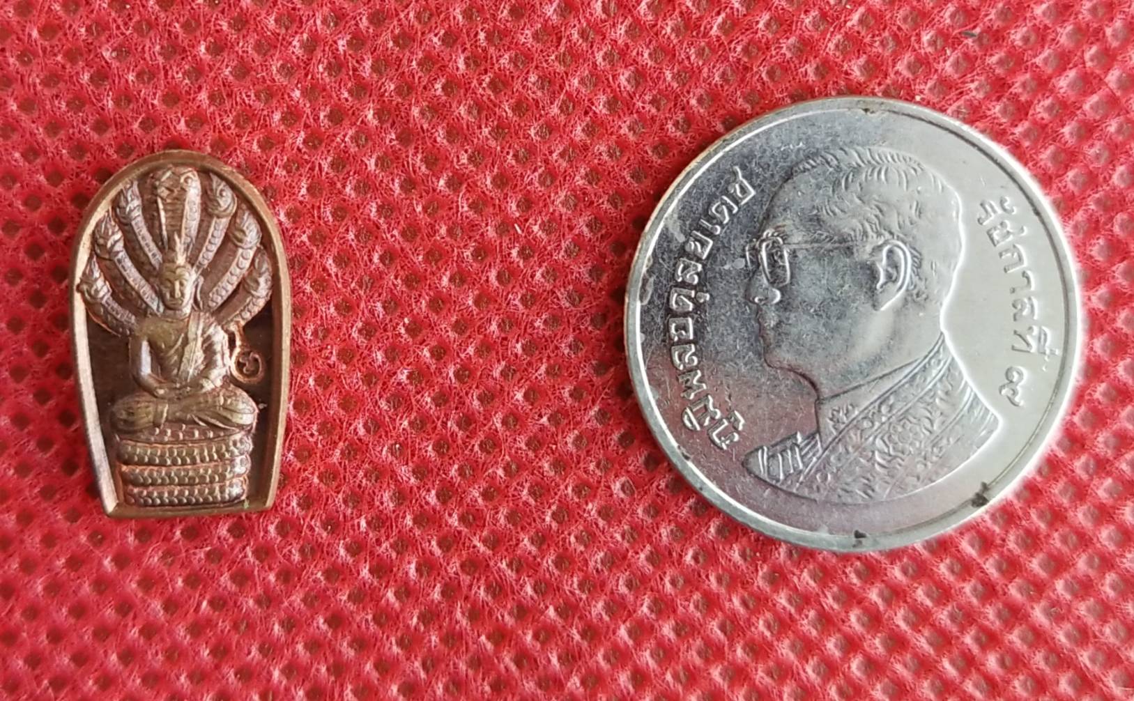 พระนาคปรก ครูบาเจ้าศรีวิไชย รุ่น เจริญพร หลวงปู่ทอง วัดพระธาตุจอมทอง จ.เชียงใหม่ ปี 2556 (พระวิปัสสนากรรมฐาน ระดับแนวหน้าของโลก)(พระประจำวันเสาร์,พระประจำ ปีมะโรง)