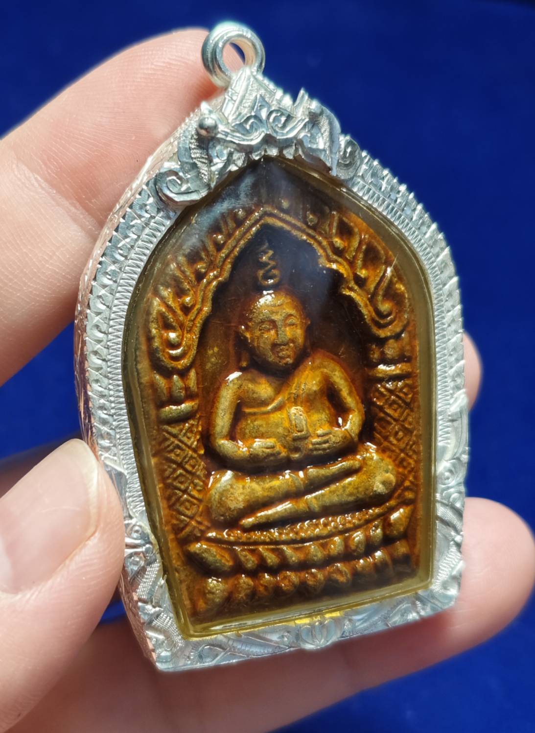 พระสังกัจจายน์ มหาลาโภ หลังพญาเต่าคำ รุ่น1 (เลี่ยมเงินแท้)ครูบาศรีมรรย์ ยโสธโร วัดบ่อเต่า จ.เชียงใหม่ ปี2556