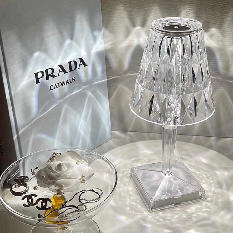 [พร้อมส่ง] Jnihouse : โคมไฟคริสตัล โคมไฟกระจายแสง (Crystal lamp)