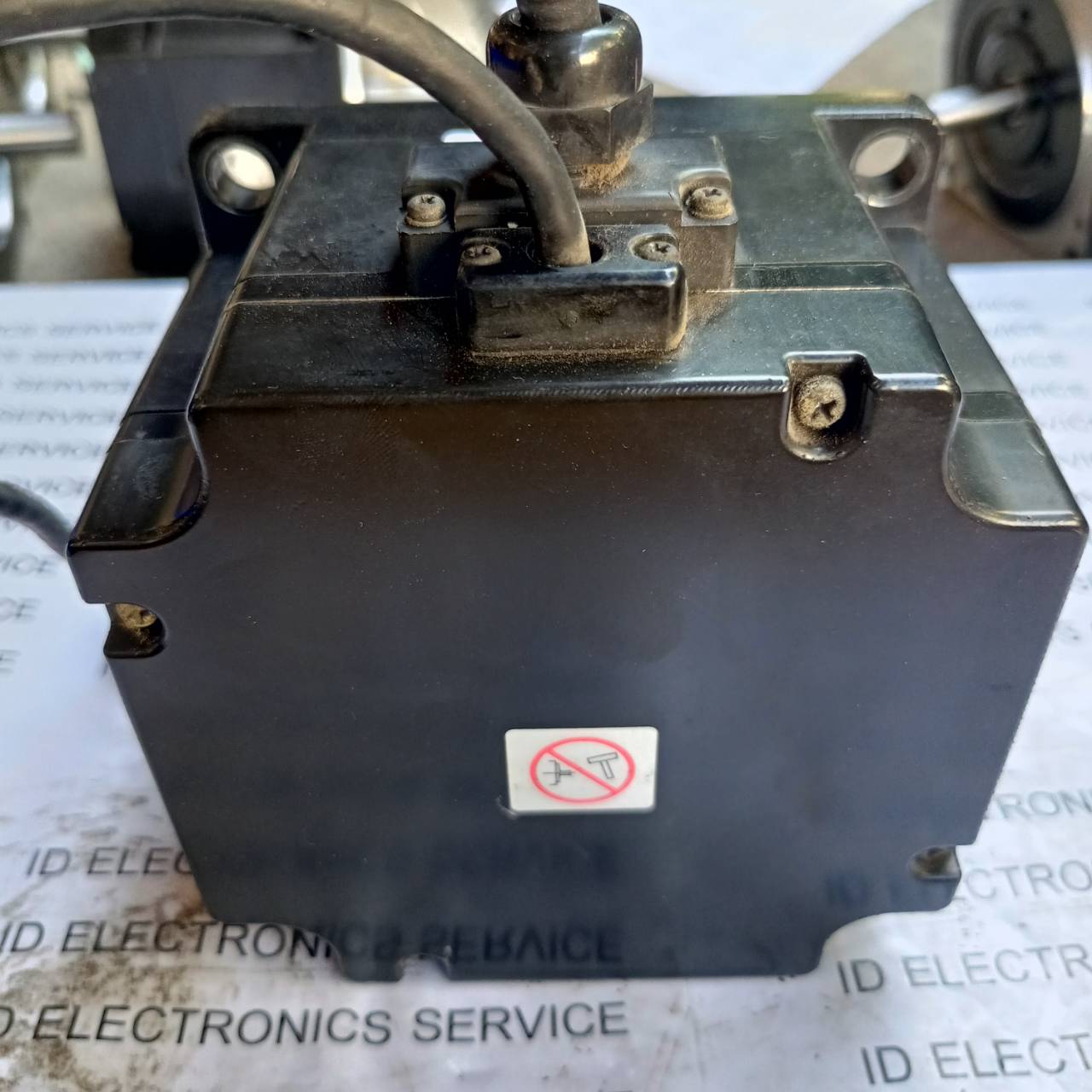 จำหน่าย ซ่อม SERVO MOTOR OMRON R88M-WP75030T