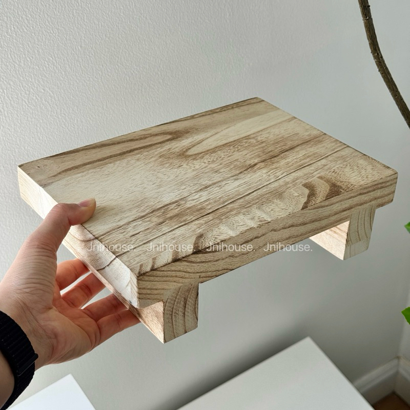 [พร้อมส่ง] Jnihouse : ชั้นไม้วางของ Wooden Stand