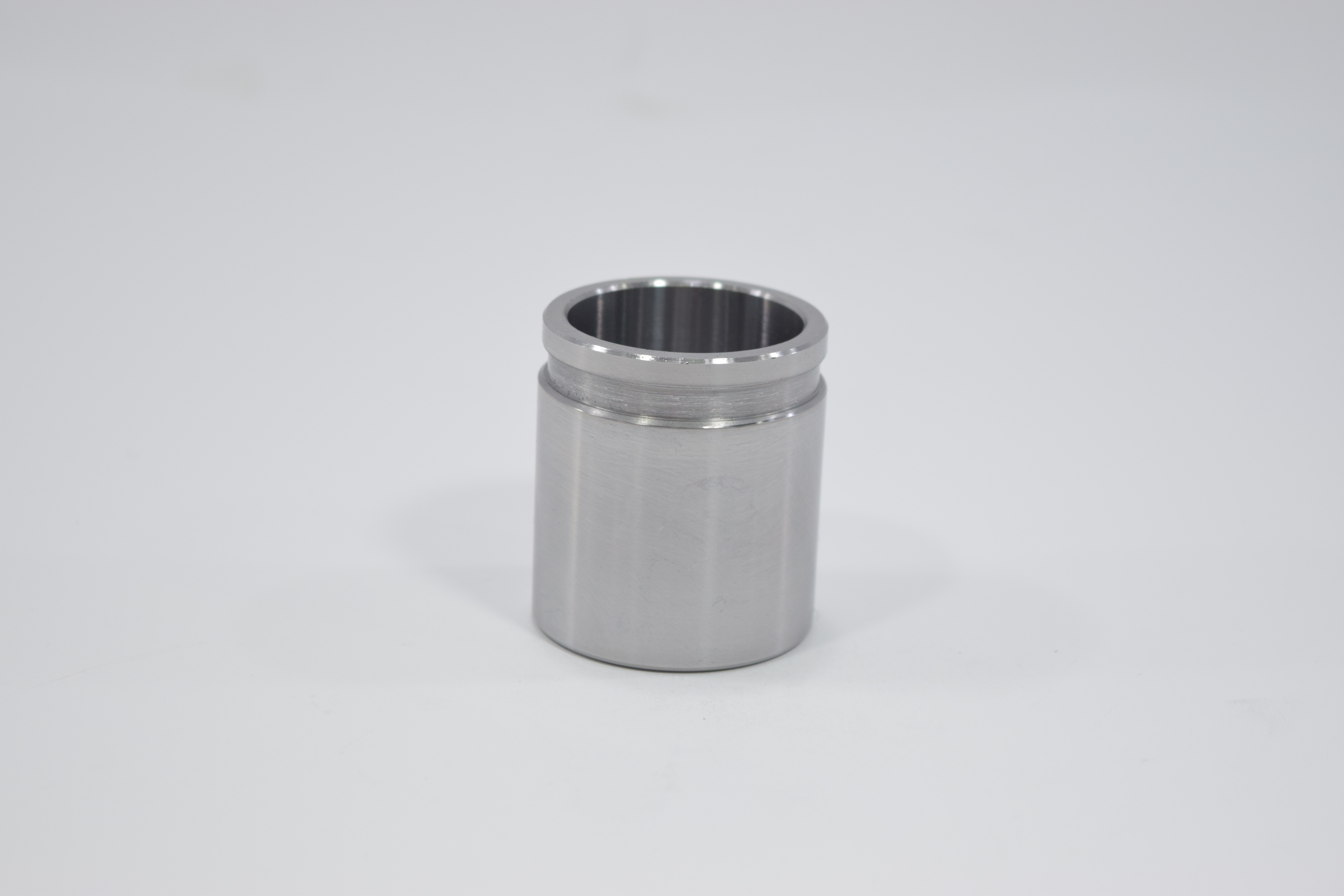 ลูกสูบดิสเบรค NISSAN E24 / นิสสัน เออแวนด์ / 3PD-4730 / 41121 - 05N00 / ขนาด วงนอก 42.80 สูง 48.00 (จำนวน 1 ชิ้น) (CALIPER PISTON)