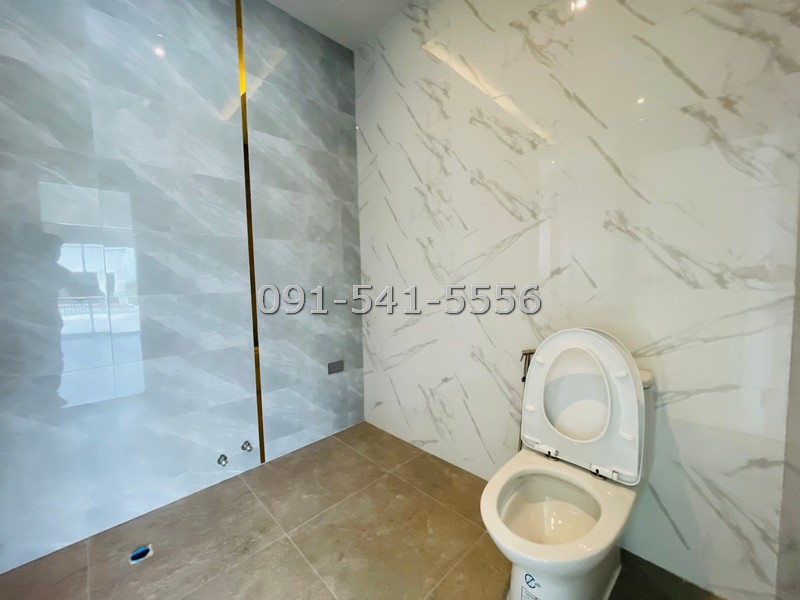 ขายบ้านเดี่ยว 2 ชั้น สร้างใหม่ พร้อมสระว่ายน้ำ พื้นที่ 105 ตรว ซอยหมู่บ้านศรีเจริญวิลล่า 24 ใช้วัสดุเกรดพรีเมี่ยมทั้งหลัง