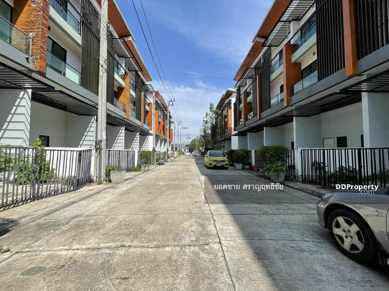 ขายทาวน์โฮม 16. 7 ตร. ว. สุพีเรีย พระราม2 3. 49 ล้านบาท