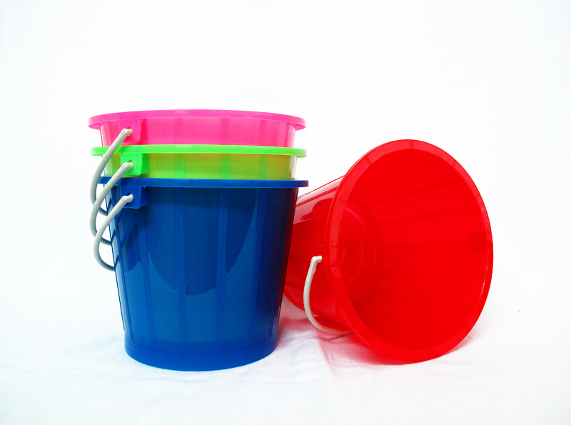 P12194 ถังน้ำ 1 แกลอน (19*19*15 cm) เกรดเอ สส (ราคาส่งต่อ 1 โหล: 12 ใบ)