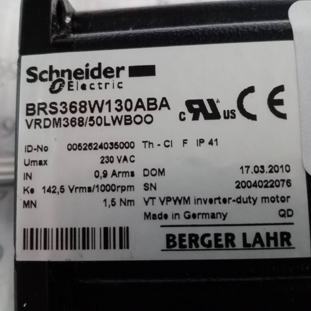 SERVO MOTOR " SCHNEIDER " MODEL : BRS368W130ABA