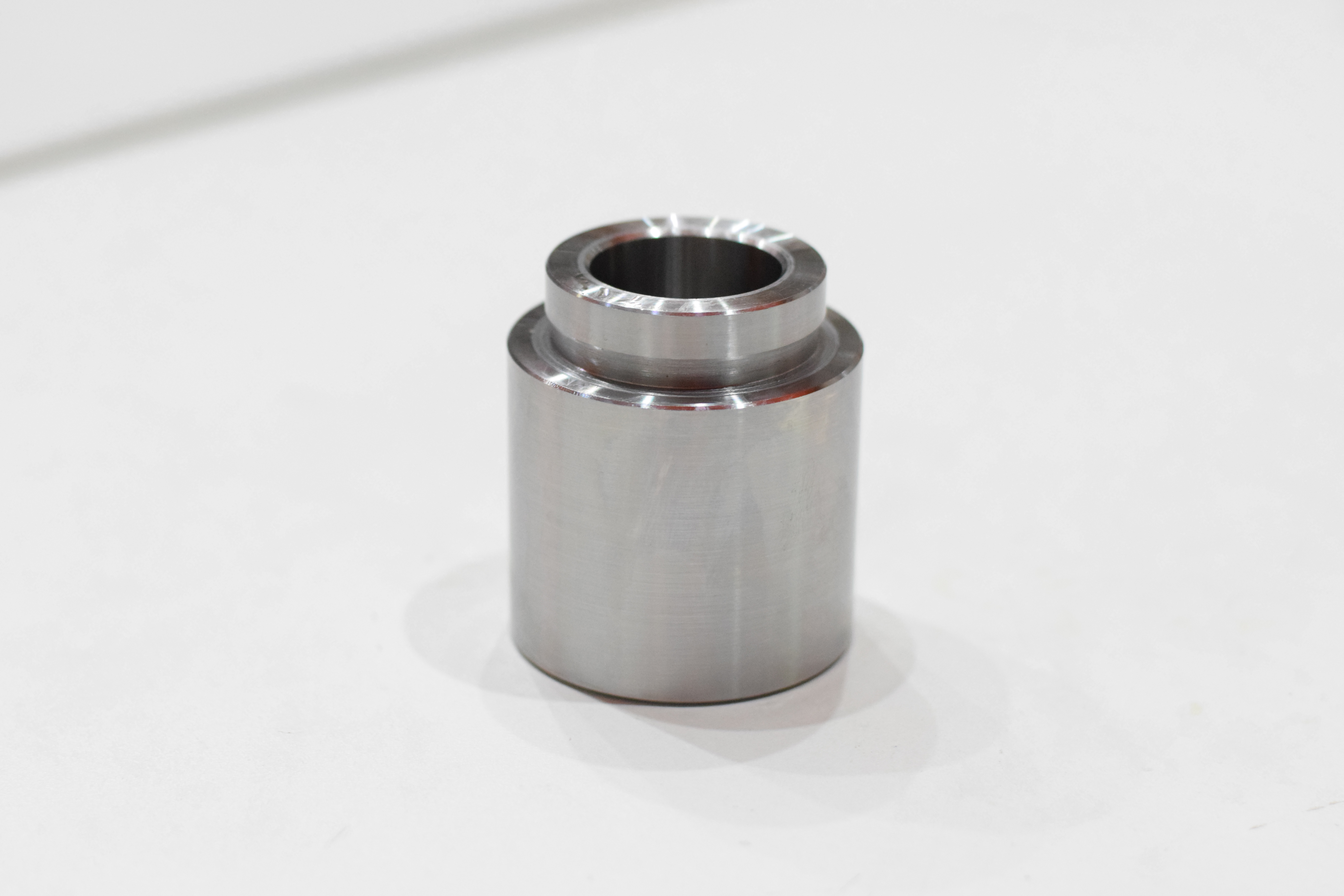 (ประกัน 6 เดือน) ลูกสูบดิสเบรค ISUZU NPK 120 แรง / อีซูซุ / 3PD-5320 / 8-94468-350-0 / ขนาด วงนอก 53.90 / สูง 60.60 (จำนวน 1 ชิ้น) (CALIPER PISTON)