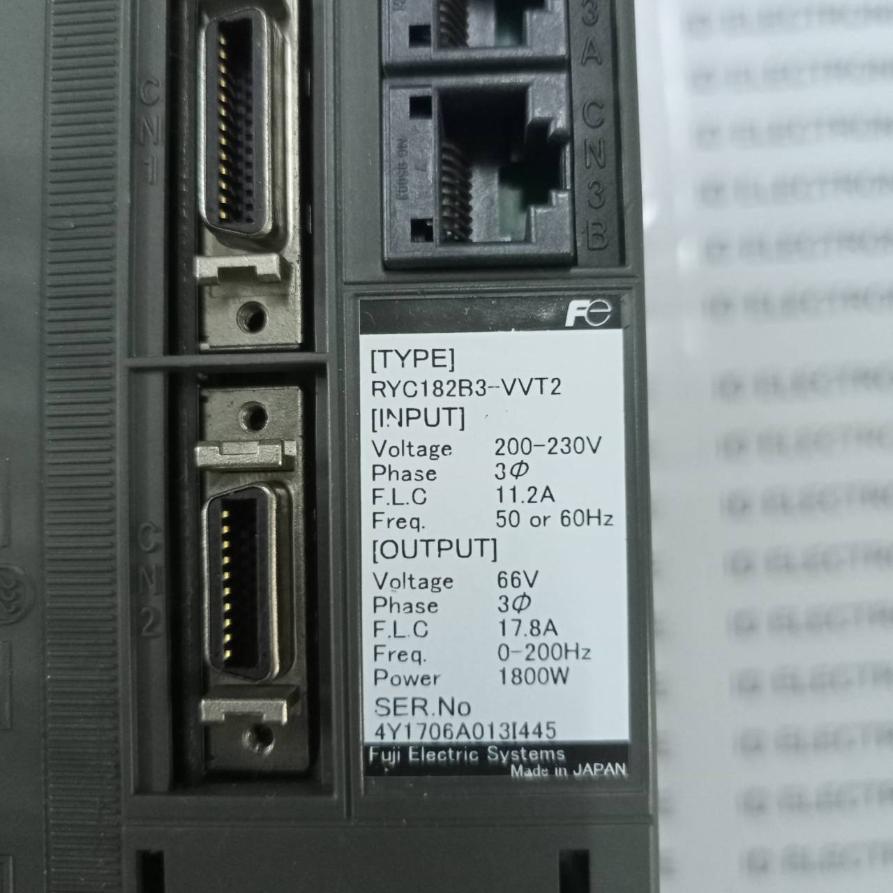 SERVO DRIVE " FUJI " MODEL : RYC182B3-VVT2