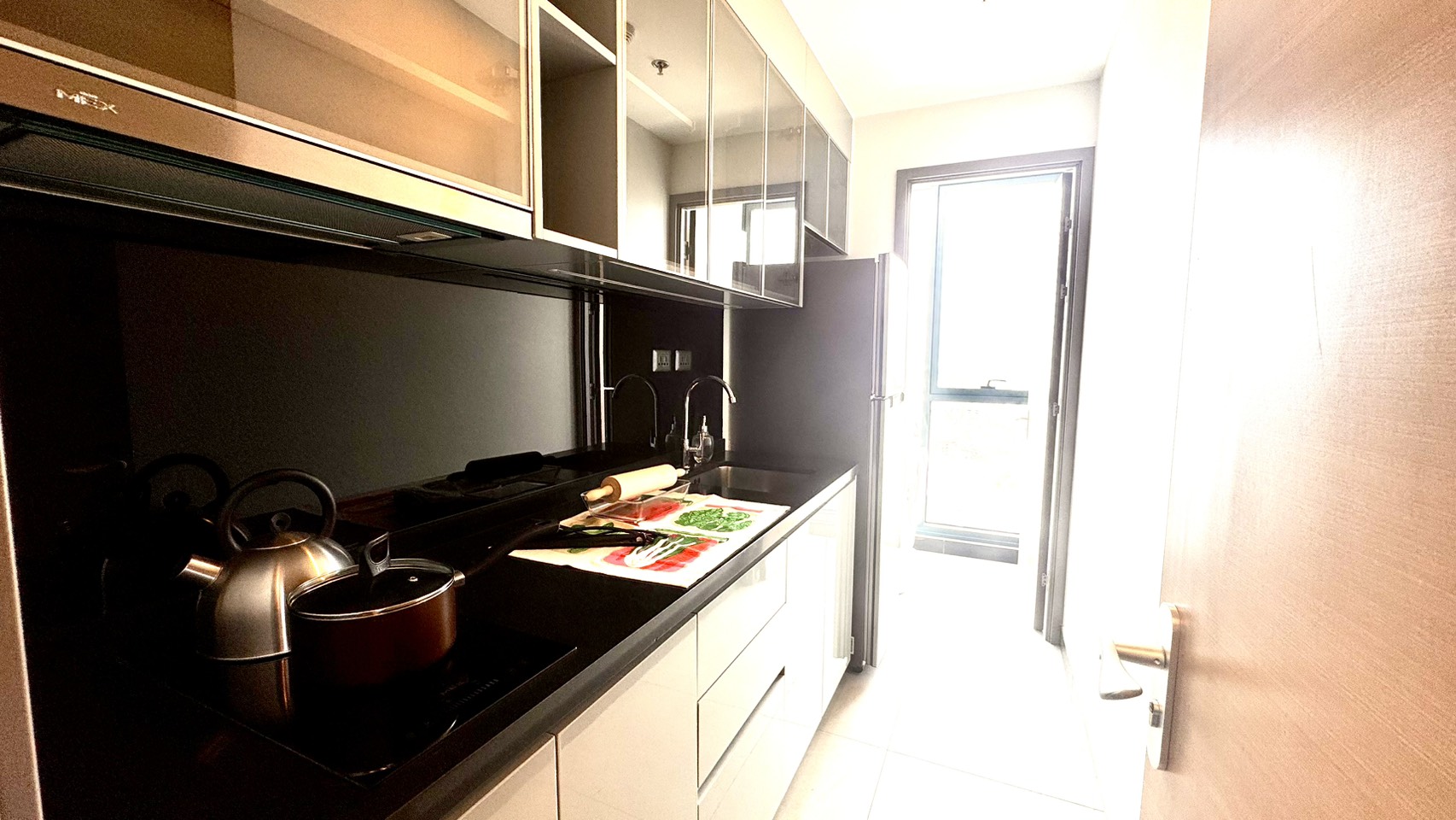 💎 Sapphire Rama 3 – The Riverside Luxury Bangkok Thailand Condominium 💎 “Invest today — live luxuriously, earn steadily.” ✨ Ready to move in!