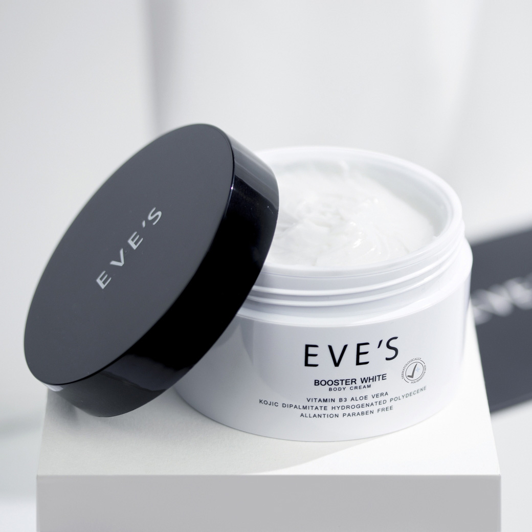 BOOSTER WHITE BODY CREAM บูสเตอร์ ผิวขาวกระจ่างใส ชุ่มชื้น ลดเลือนจุดด่างดำ รอยยุงกัด และผิวแตกลาย