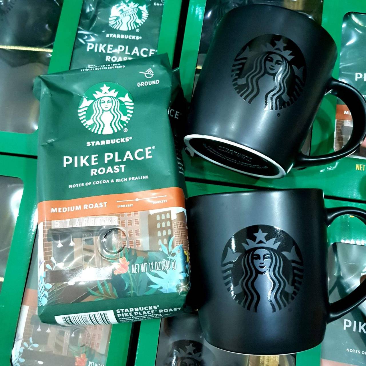 ชุดแก้วกาแฟ STARBUCKS Pike with Mug x 2 Holiday set