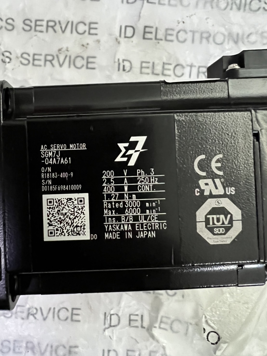 จำหน่าย SERVO MOTOR “YASKAWA” Model : SGM7J-04A7A61