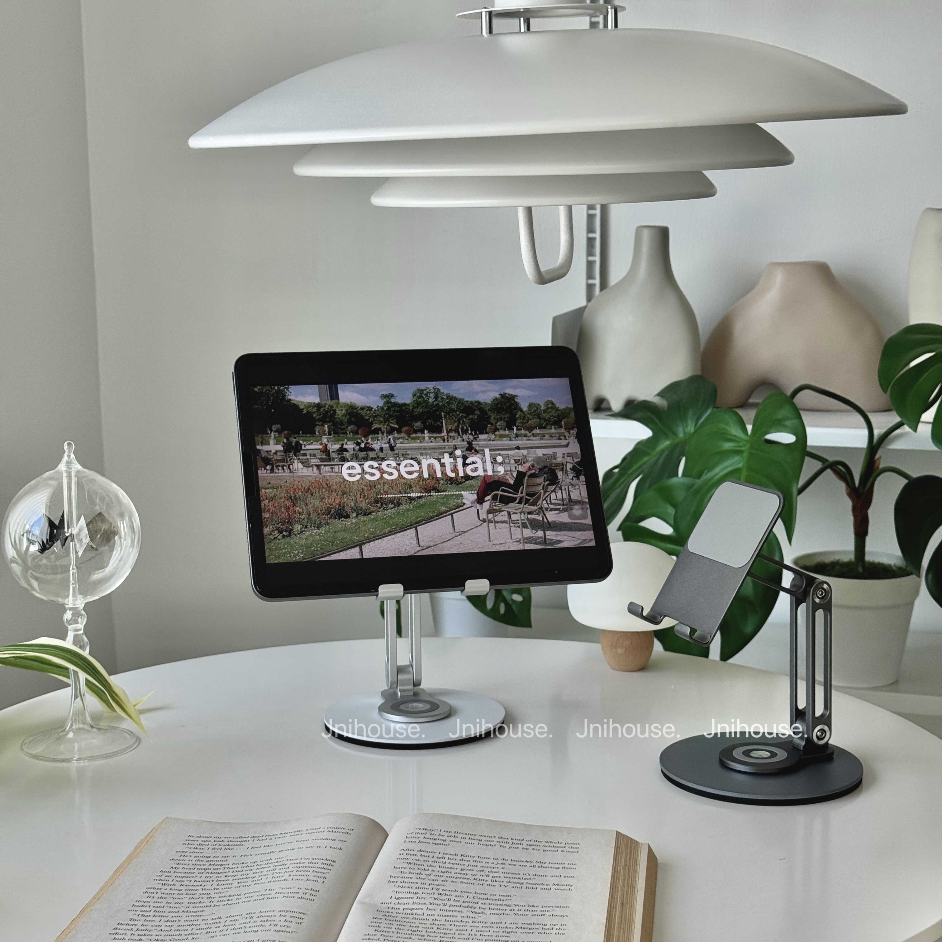 [พร้อมส่ง] Jnihouse : Tablet Stand ที่วางมือถือ ที่วางไอแพด