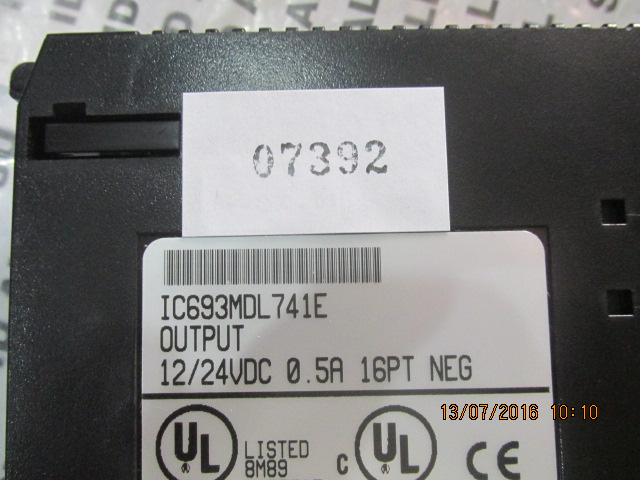 PLC " GE FANUC " MODEL : IC693MDL741E
