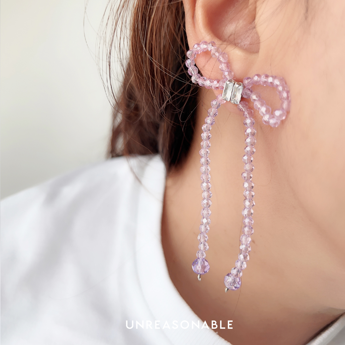 ต่างหูโบว์ สีม่วงอ่อน Purple Glass Bead ต่างหูคลิป ต่างหูก้านเงินแท้ UA0925-06 Unreasonable Accessories