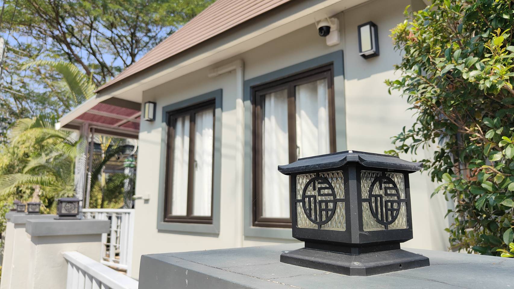 ที่ดินนครนายก บ้านสวย บรรยากาศร่มรื่น วิวเขาใหญ่ สร้างมาประมาณ 2 ปี ณ ต.สาริกา อ.เมือง จ.นครนายก