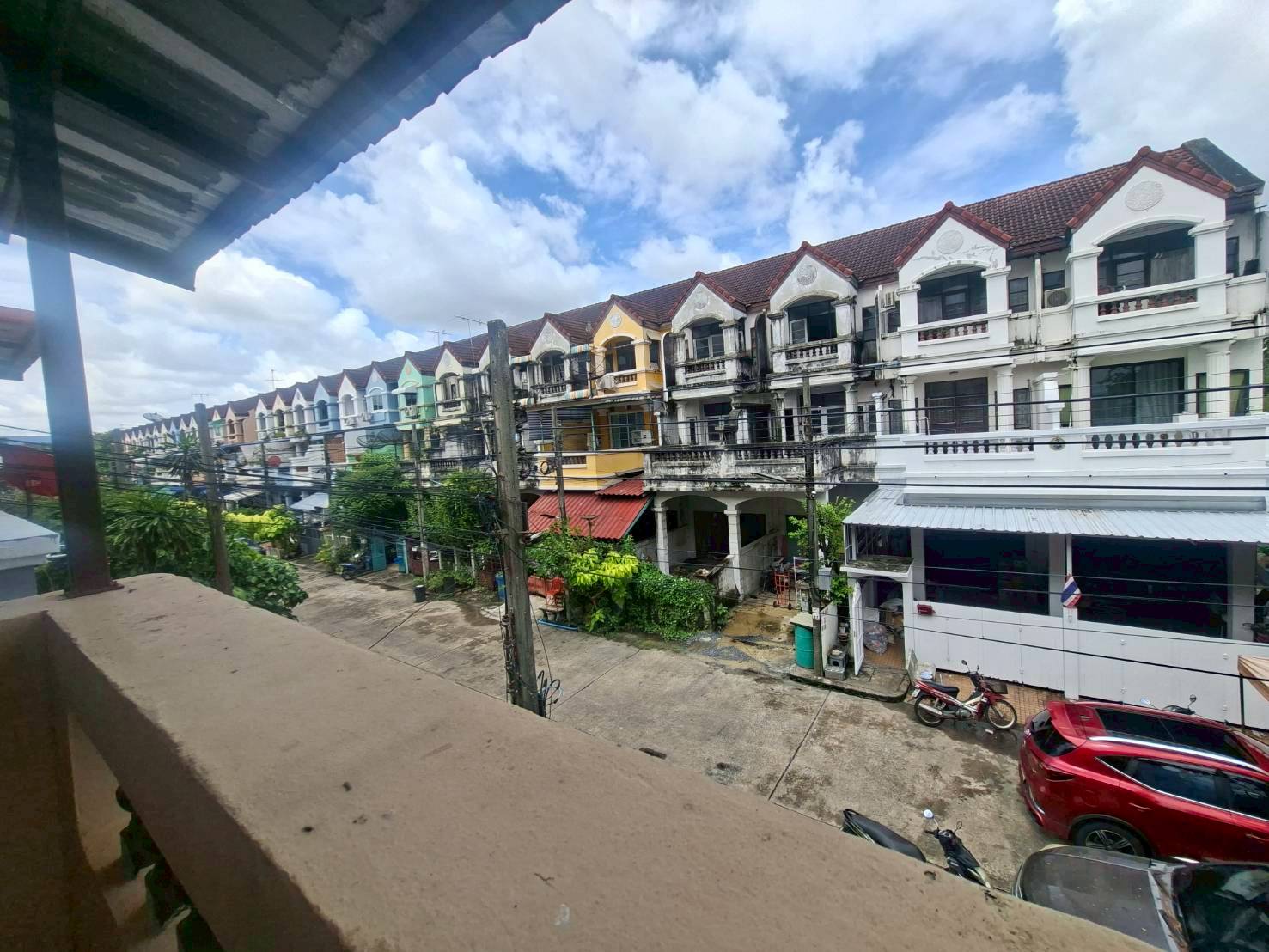 ขายด่วนทาวน์โฮม 3 ชั้น หมู่บ้านสวนหลวงโฮมเพลส เฉลิมพระเกียรติ ร.9 ซอย 30 (N.1854)